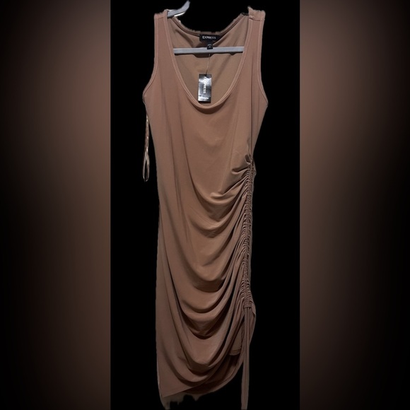 NWT Express Ruched scoop neck, sleeveless dress, size XS - Picture 3 of 6